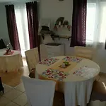 Mira Apartment *