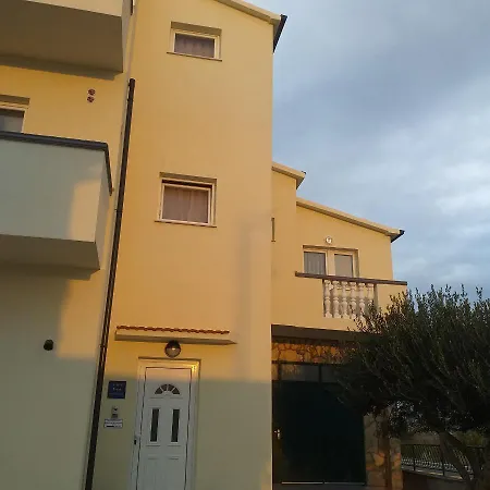 Apartmán Mira *