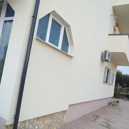 Mira Apartment Jadrtovac