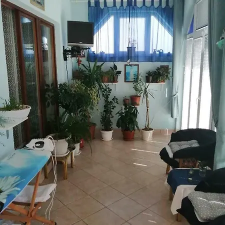 Mira Lägenhet Jadrtovac