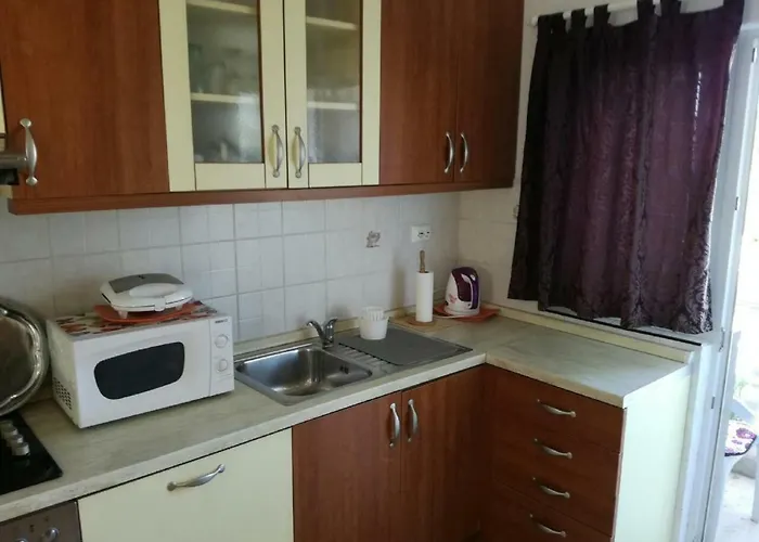 شقة Mira Jadrtovac