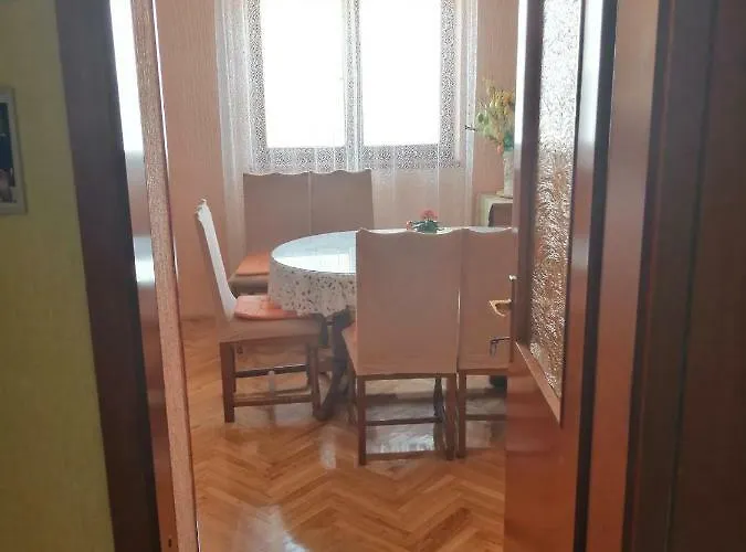 شقة Mira Jadrtovac